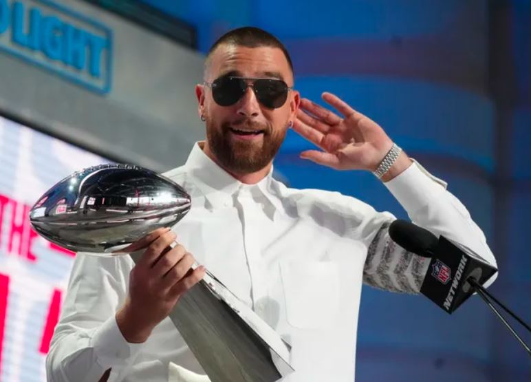 All Awards & nomination List Recieved by Travis Kelce
