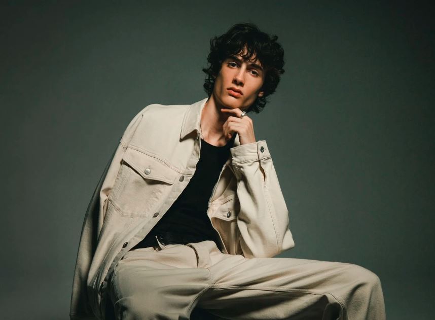 All about Sombr Net worth, Income Sources in 2026