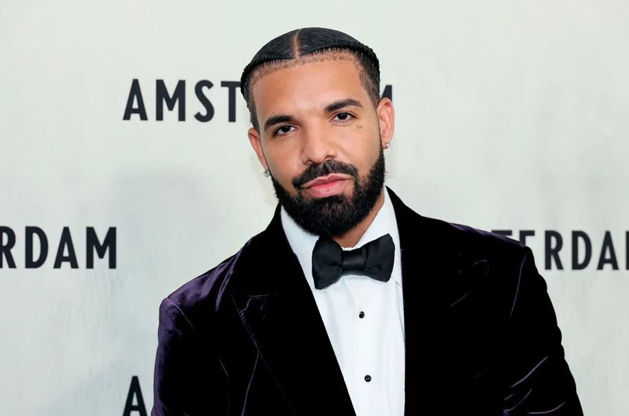 Is Drake in a relationship 2026 ?