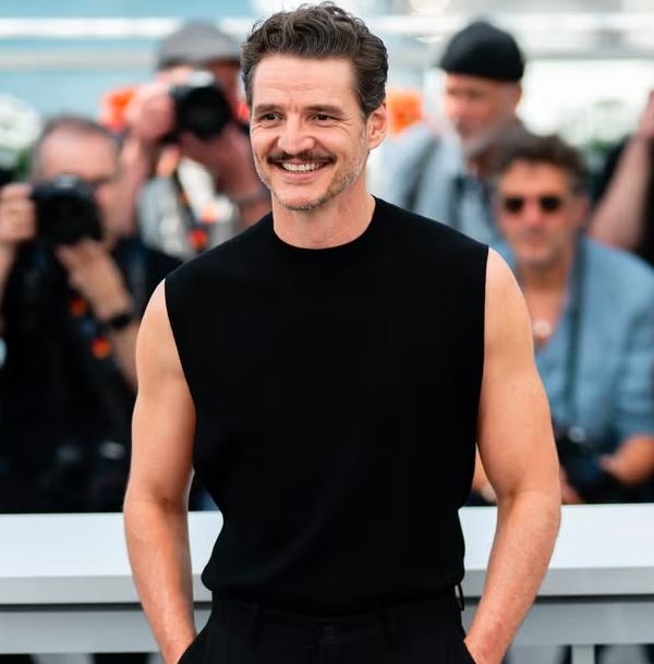 Pedro Pascal Marital Status, relationship & more