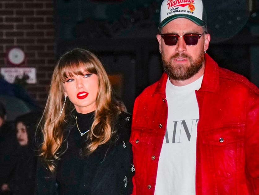 Travis Kelce with Taylor Swift, Relationship, Girlfriend