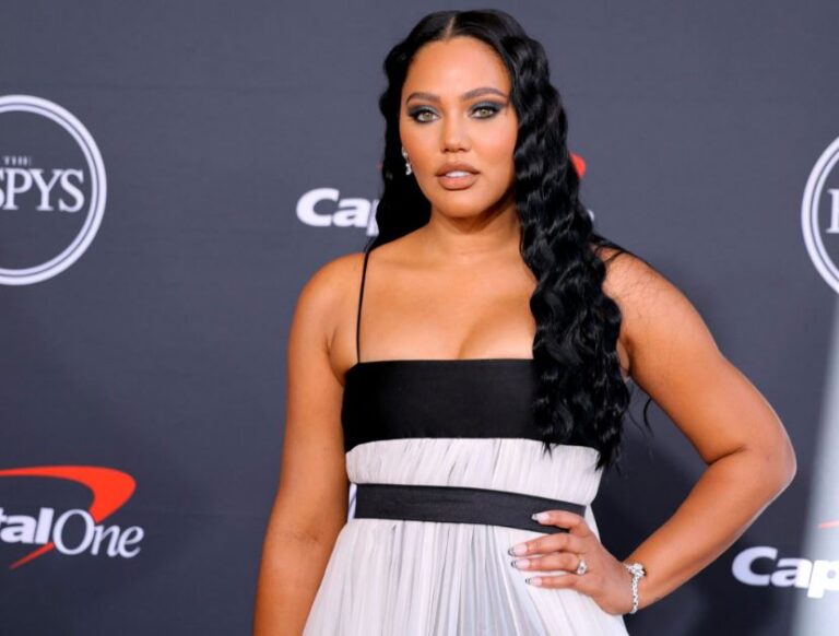 Ayesha Curry Biography 2026 TV Shows, Net worth, Instagram, Awards & Business Success