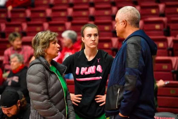 Who is Parents of Sabrina Ionescu? | All about of Sabrina Ionescu Family Background Who is Brother and Sister of Sabrina Ionescu?