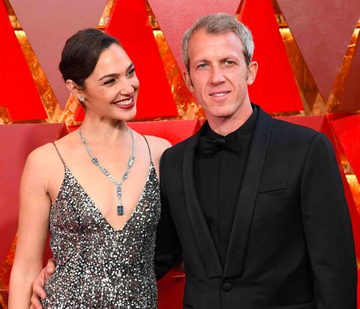 Is she Gal Gadot was Married? | All about of Gal Gadot Married life | Who is Husband of Gal Gadot? | Who is Childrens of Gal Gadot?